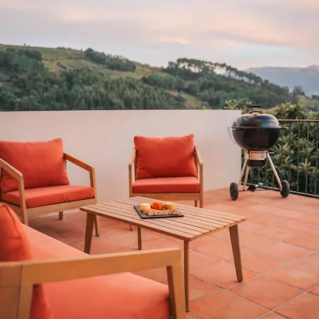Ninho De Xisto - Natureza, Vinhas E Vistas *